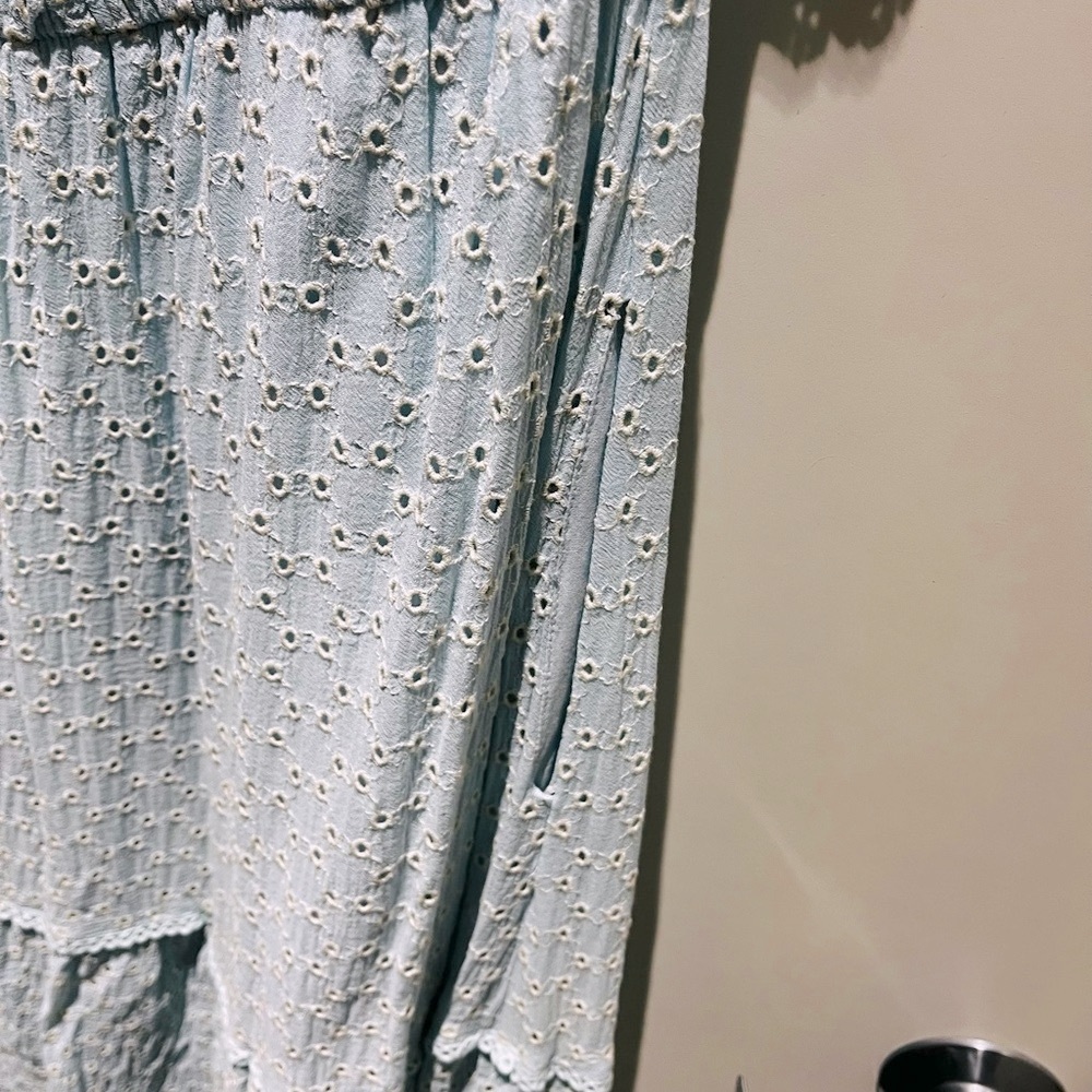 Lost & Wander Blissful Blues Eyelet Detail Maxi Dress~ size L - Picture 9 of 12